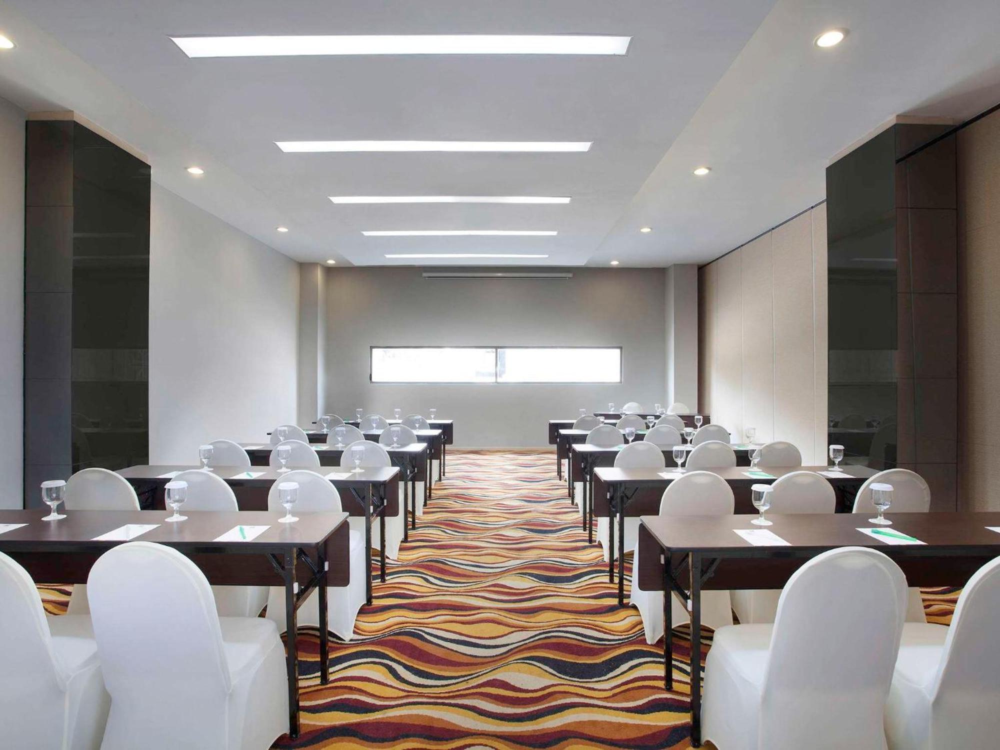 Ibis Styles Jakarta Airport Tangerang Luaran gambar