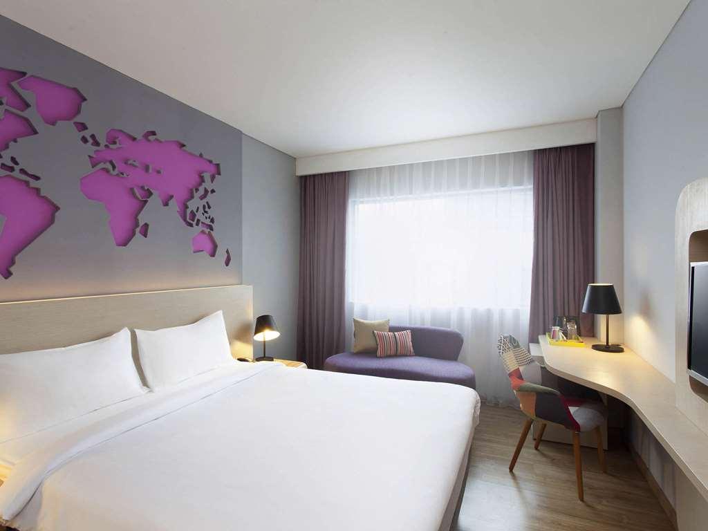 Ibis Styles Jakarta Airport Tangerang Bilik gambar