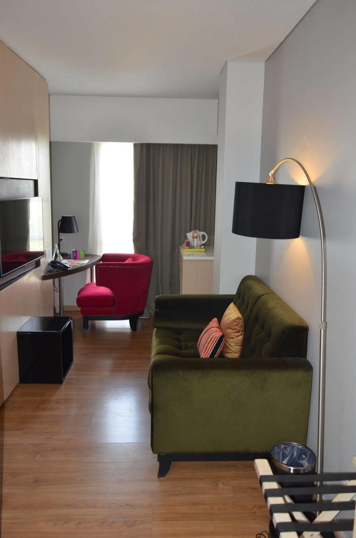 Ibis Styles Jakarta Airport Tangerang Luaran gambar